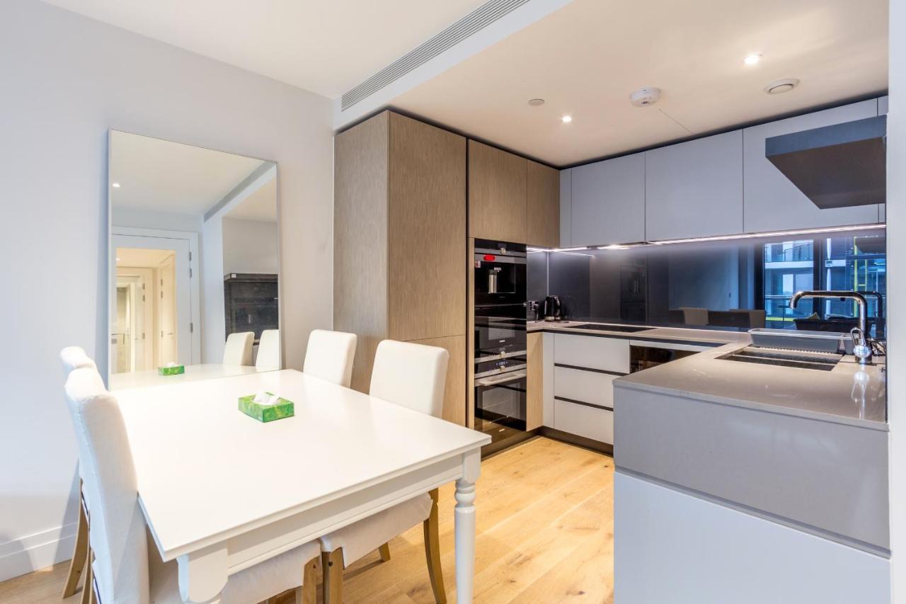 Stylish 2 Bed Flats Near Us Embassy Apartment London Room photo
